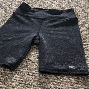 ALO yoga high waist glitter biker shirt, medium